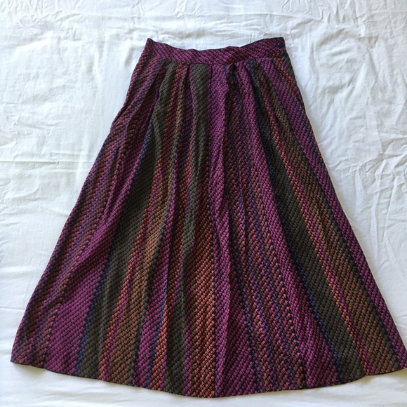 Rad Vintage Skirt - Picture 1 of 6